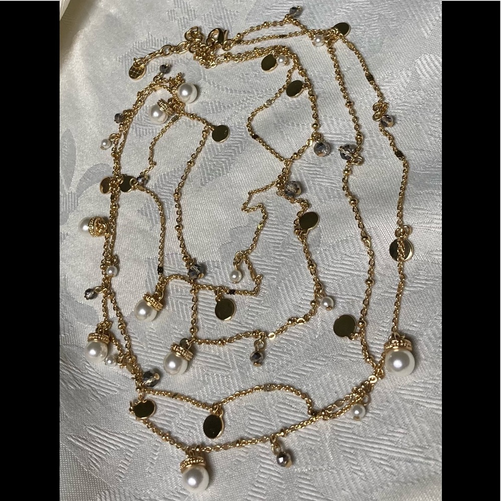 TALBOTS Gold Tone Pearl & Crystal Necklace